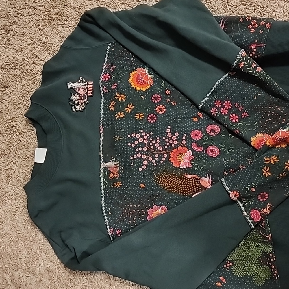 Puma sweatshirt